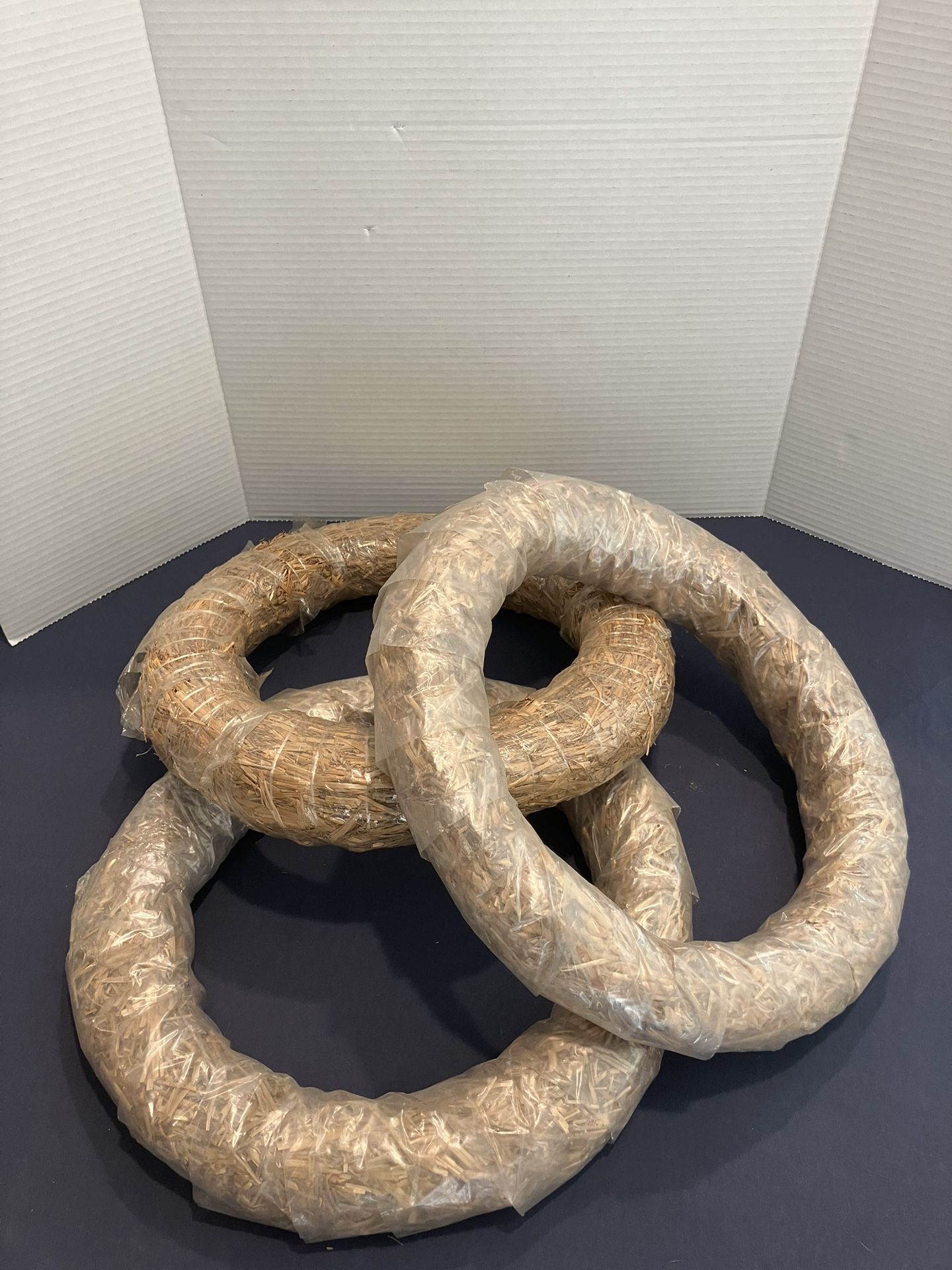 Straw Wreath Form 14”