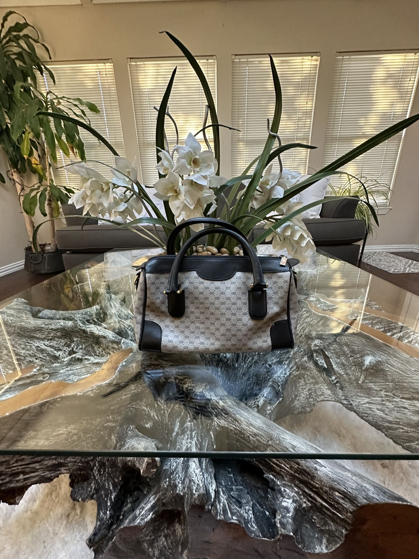 Vintage Gucci Hand Bag