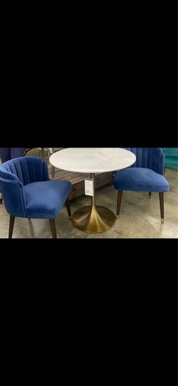2 Chairs