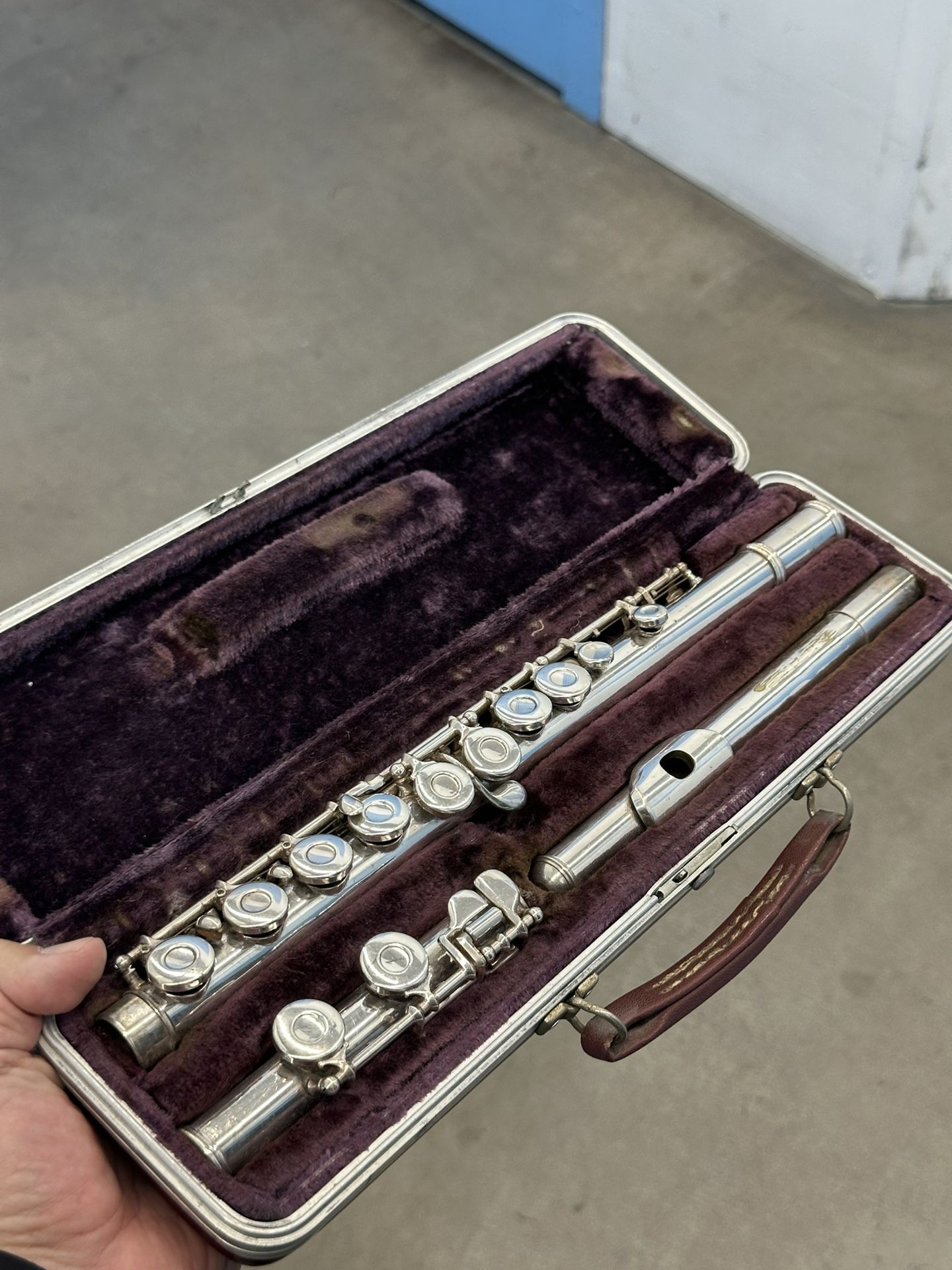 2 transverse flutes