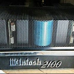 Mcintosh 2100 Solid State Stereo Power Amplifier In Seattle