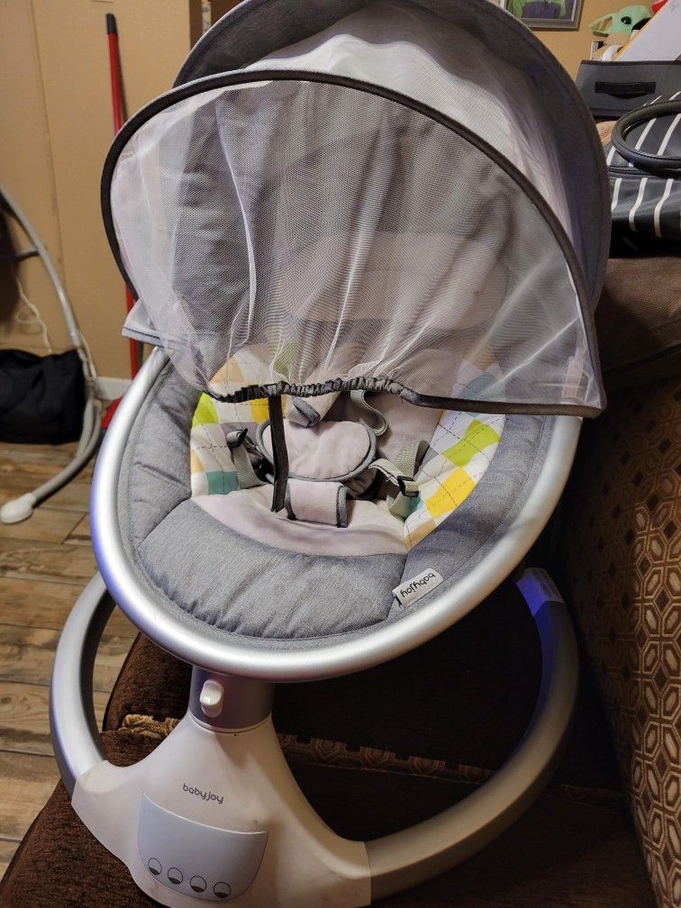 Make An Offer: Baby Swing Electric Rocking Chair Works Like New