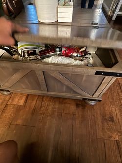 Set sofa table