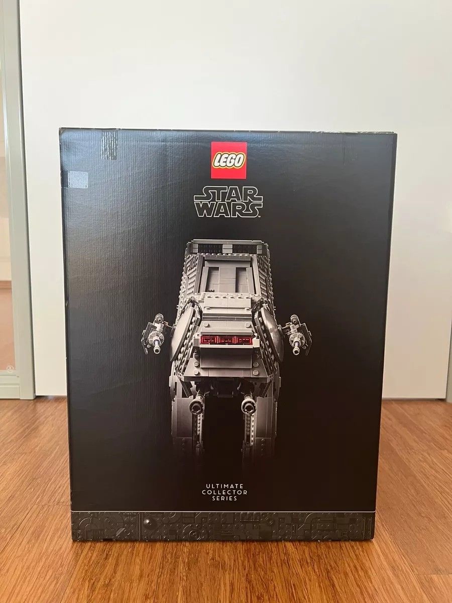 Brand New Lego Star Wars 75313 ATAT