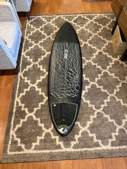 Critter toy hell hound surfboard 6-0 32 lts