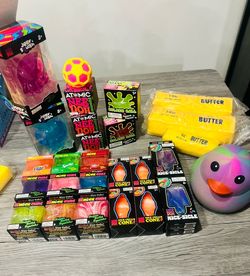 Squishies & Needoh