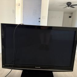 40” TV HDMI 
