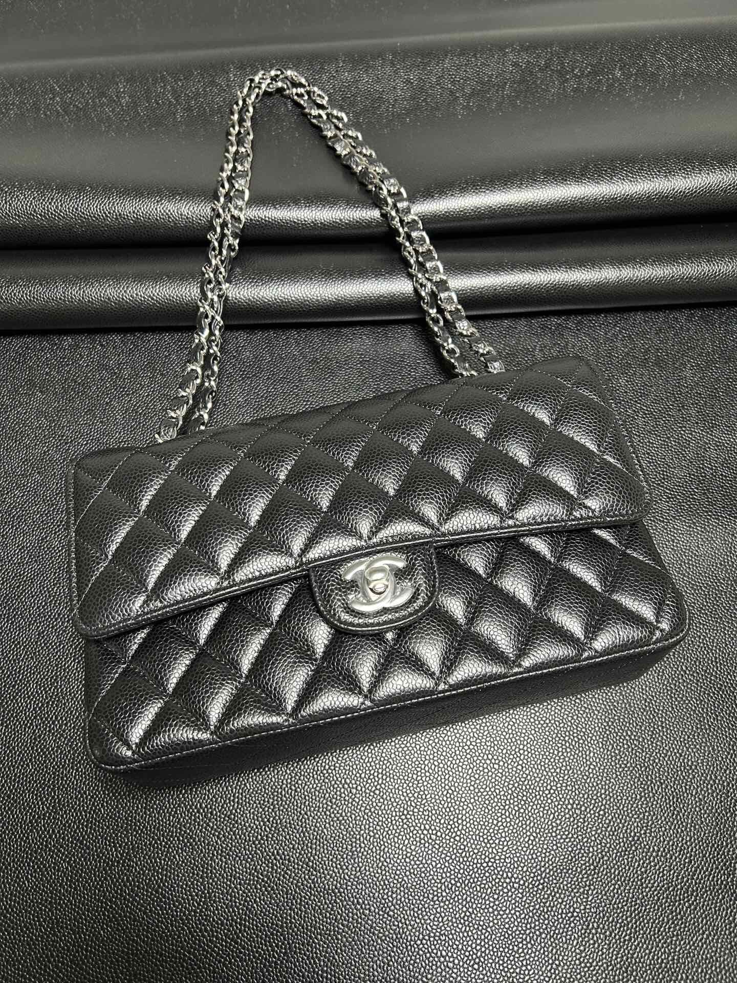 ππ ππ‘ππ§ππ₯ bag for women