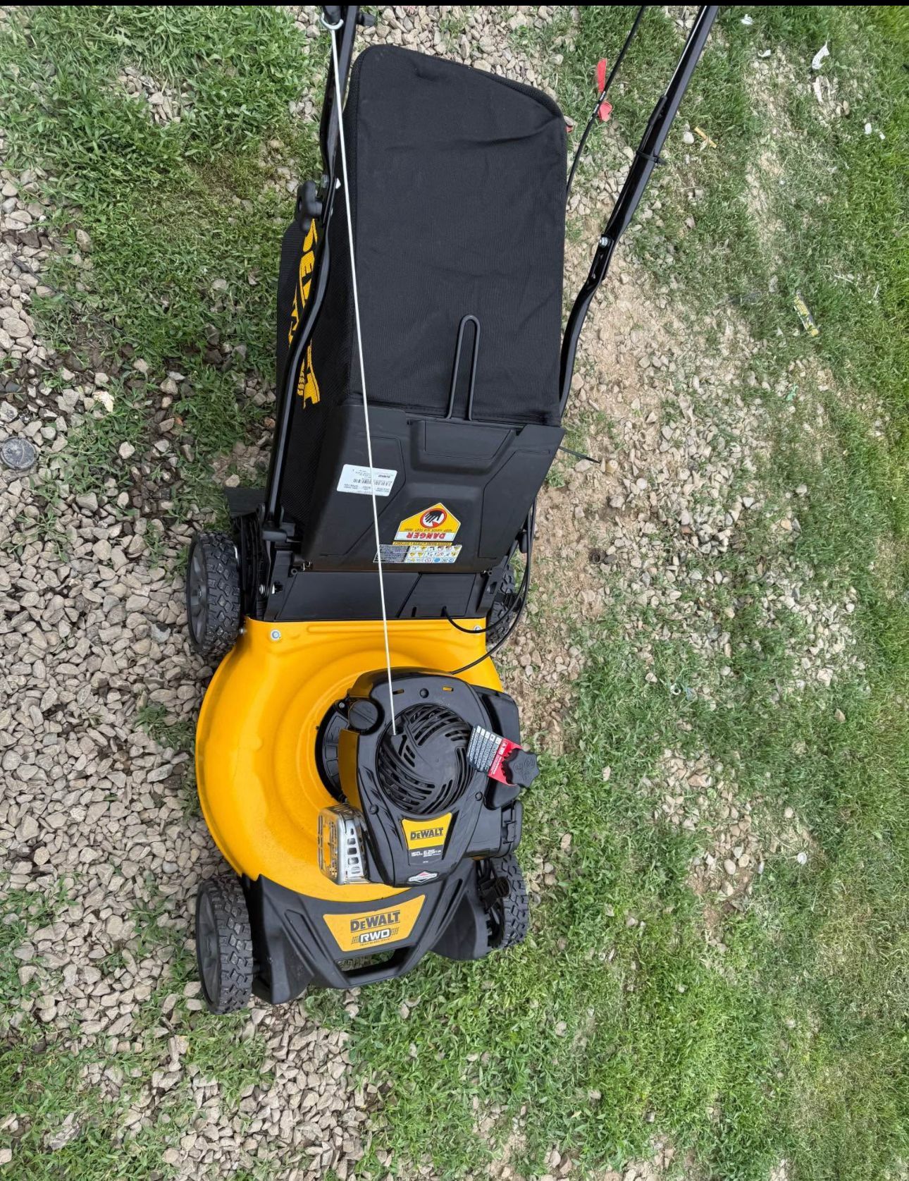 DEWALT 21 in. 150cc Briggs and Stratton 625ex Engine Rear Wheel Drive 2-in-1 Gas Self Propelled Walk