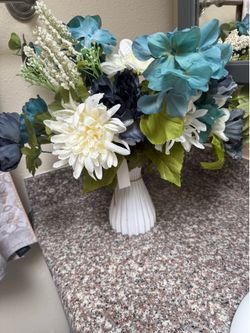 FREE Decorative Flower Arrangements 🌸