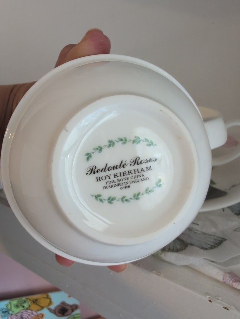 Roy Kirkham Tea For One Tea Set