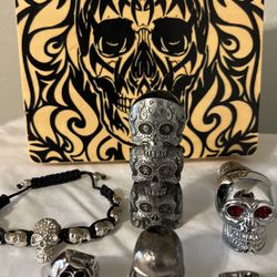Jewelry And Skull Misc. Items