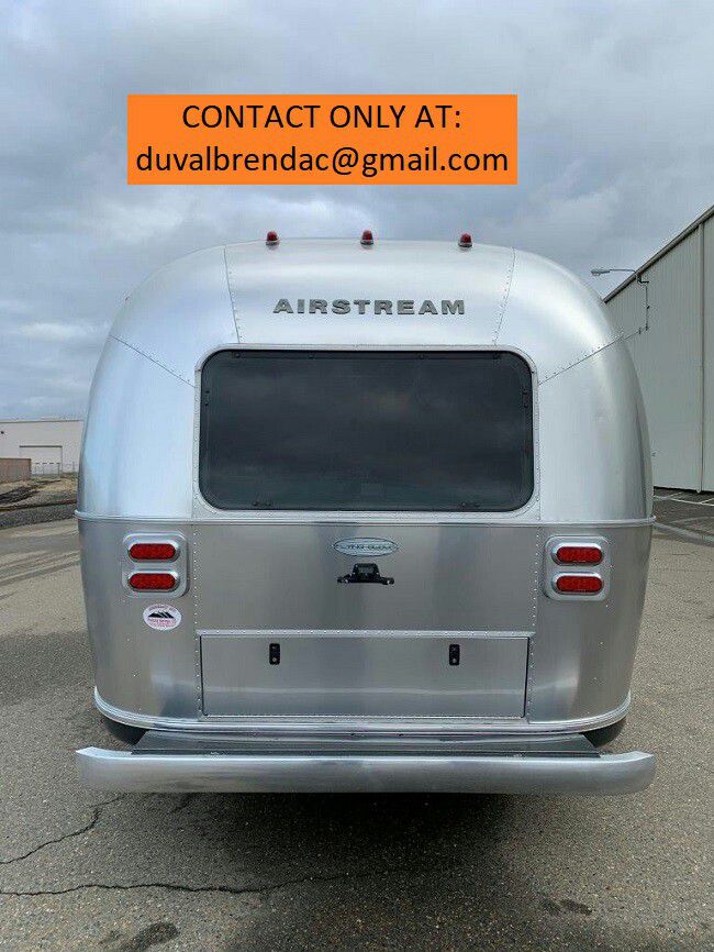 Photo jftyv2015 Airstream Flying Cloud 28 Camping Trailer RV