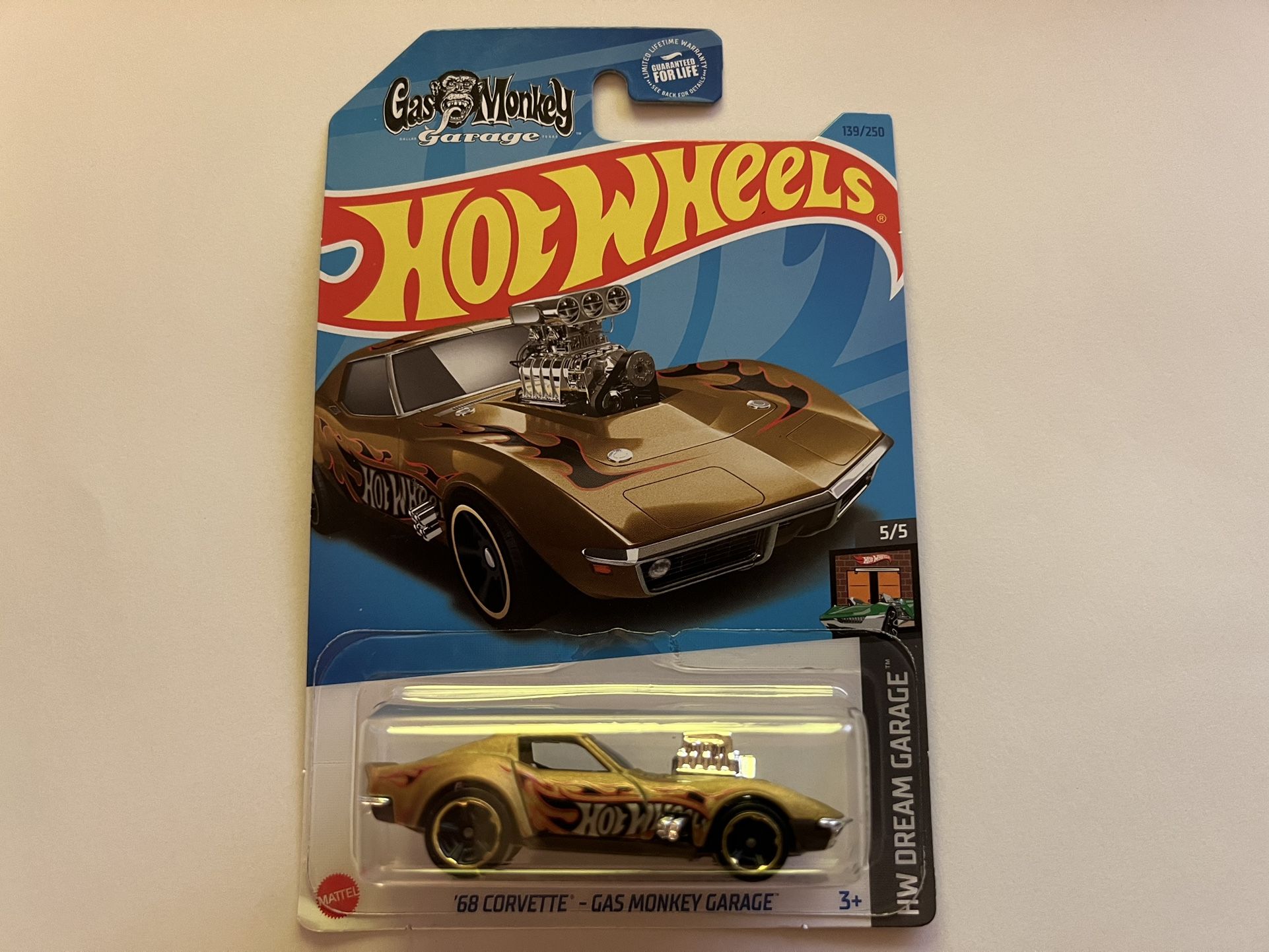 Hot Wheels 68 Corvette-Gas Monkey Garage