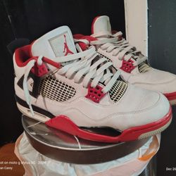 Jordan 4 Sz 11 