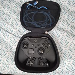 OEM Microsoft Xbox Elite Wireless Controller Elite Series 2 for Xbox One With Case