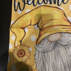 Cute Gnome and Sunflower Garden Flag For Autumn/Fall