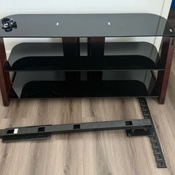 Tv stand up to 65”