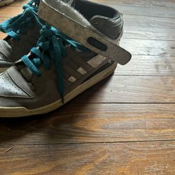 Adidas Men’s Shoe Size 12