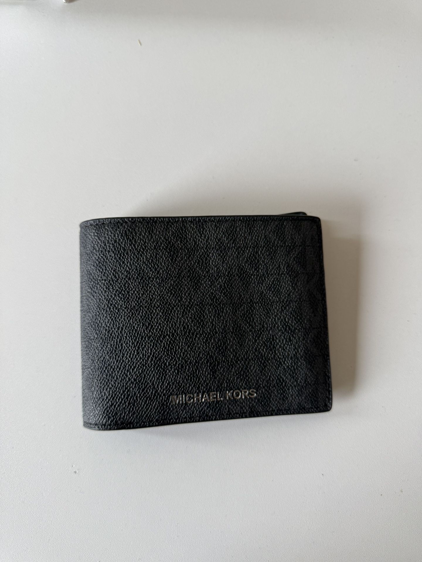 Micheal Kors Wallet