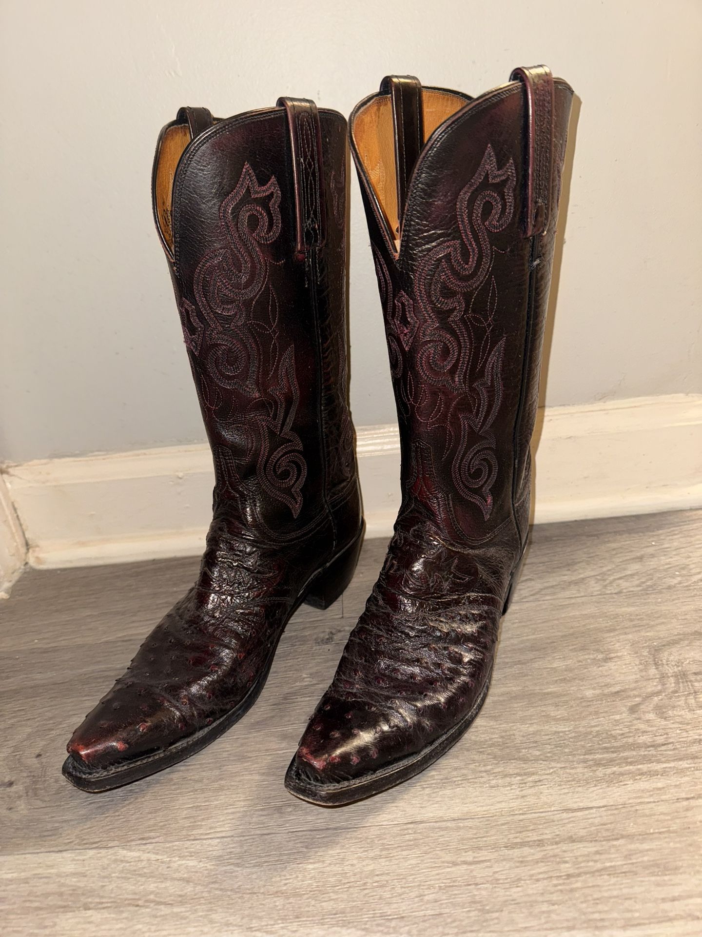 LUCCHESE 1883 Full Quill Ostrich Cowboy Boots Black Cherry Size 7 1/2 B