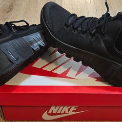 Nike Size Three 9.5 For Men 