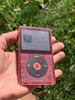 iPod 5th Gen ! Translucent Pink ! 30 Gig Stock 