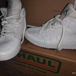 Nike Air Jordan 1 Mid White Snakeskin Women's 9.5