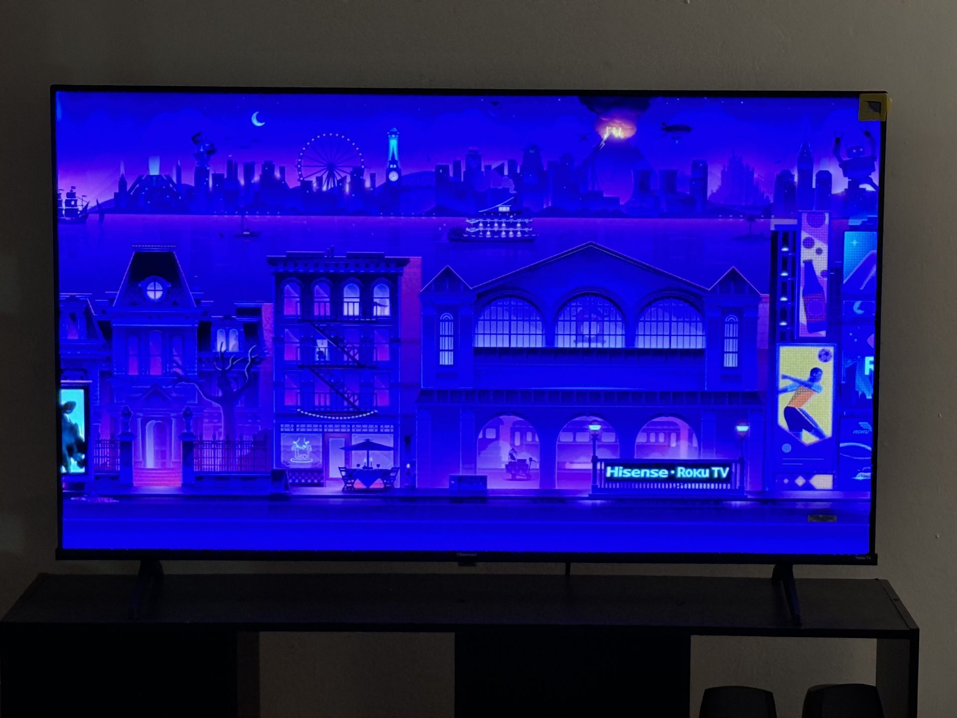 50” 4k Smart Roku TV Perfect Condition