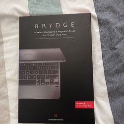 Brydge 11" Pro Wireless Keyboard & Magnetic Cover for iPad Pro 11", Space Gray