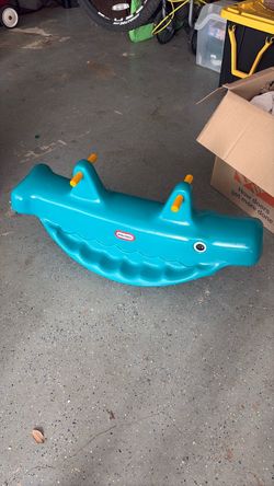 Toy seesaw