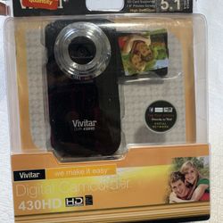 Vivitar 430HD Digital Camcorder 5.1 MP 4x Zoom High Definition - New
