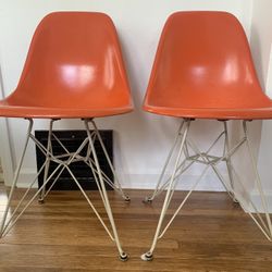 Modernica Case Study Shell Chair