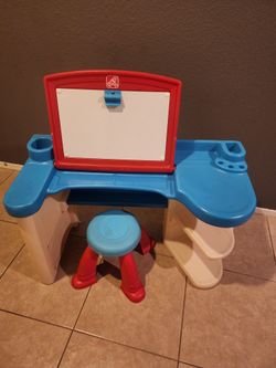 Step2 Studio Art Desk Pretend Play Set