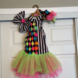 IC Girls Dance costume