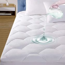 Queen Quilted Waterproof Mattress Pad Cover,Soft Mattress Pad Cover