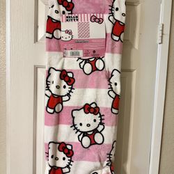 HELLO KITTY BLANKETS / NEW