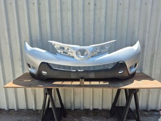 2013 2014 2015 Toyota RAV4 RAV-4 FRONT BUMPER COVER + LOWER VALANCE USED
