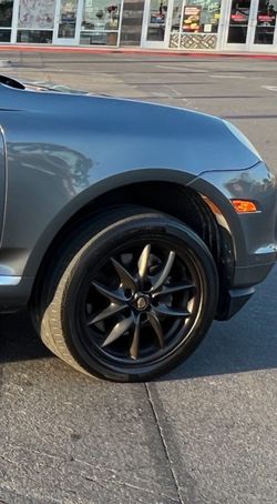 Porsche cayenne s stock rims