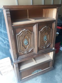 Dresser