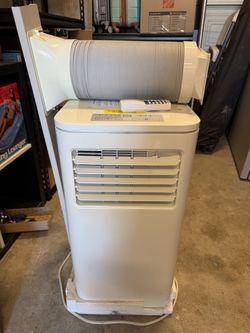 Portable Air Conditioner  and Remote