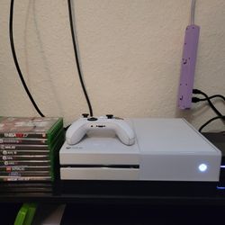 Xbox One 500GB White Console -Microsoft Employee edition  SUPER CLEAN READ!