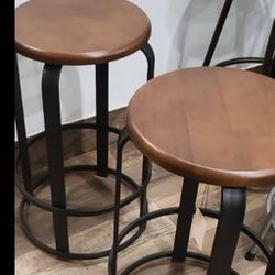 26" 2-Piece Metal and Wood Round Kitchen Bar Stool(New In A Box)
