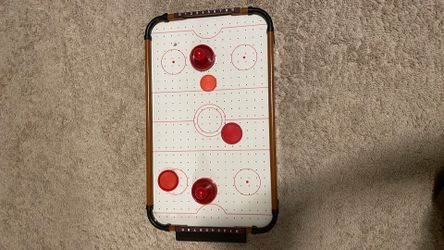 Mini air hockey table