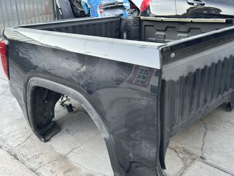 2023 GMC short bed