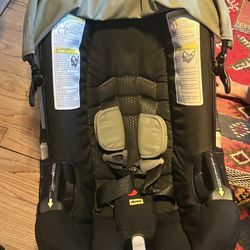 Doona Car Seat & Stroller Combo – All-in-One Travel System