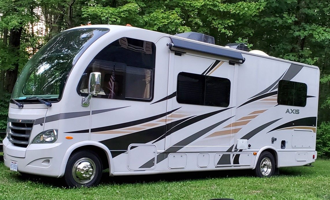 2014 axis 25 ft motorhome