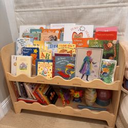 Montessori Bookshelf