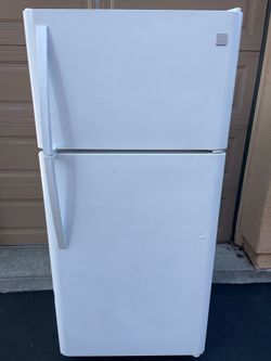 Kenmore 18cu ft Refrigerator $220 Free Delivery