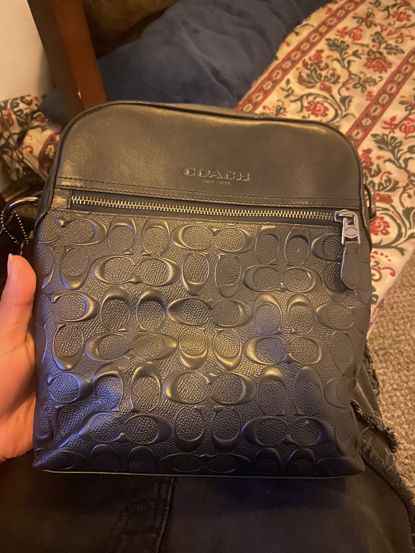 coach side bag 👣🖤✅